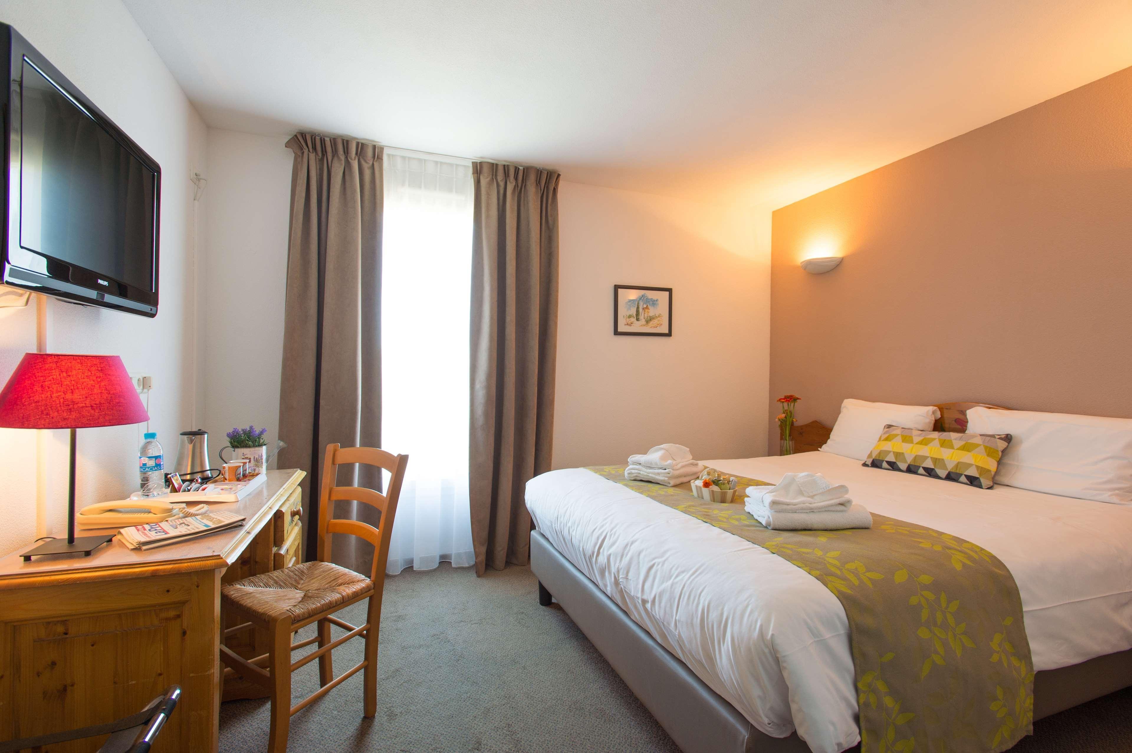 Best Western Hotel Aurelia Maussane les Alpilles Bagian luar foto
