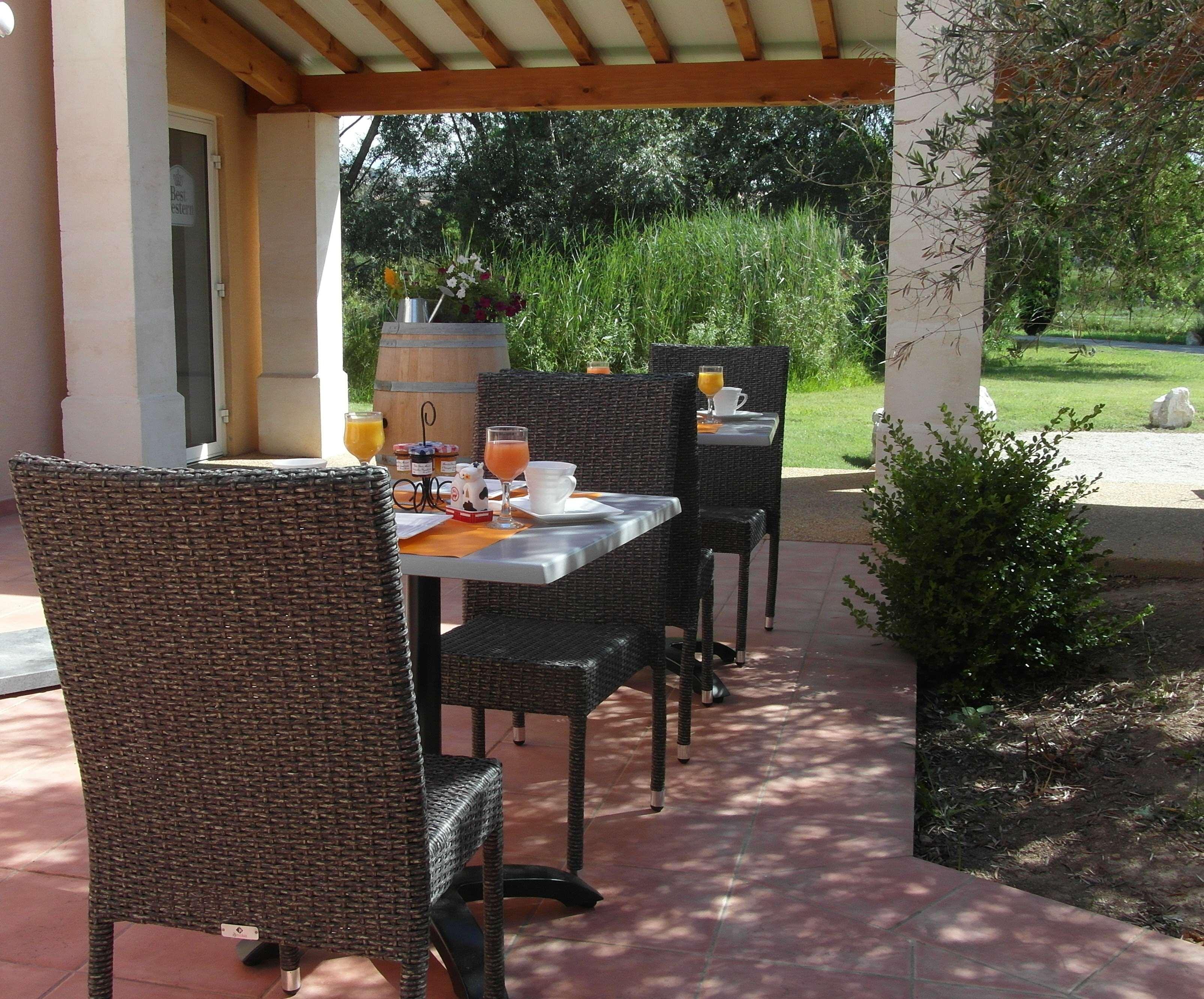 Best Western Hotel Aurelia Maussane les Alpilles Bagian luar foto