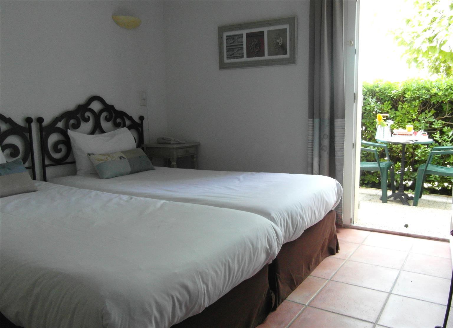 Best Western Hotel Aurelia Maussane les Alpilles Bagian luar foto