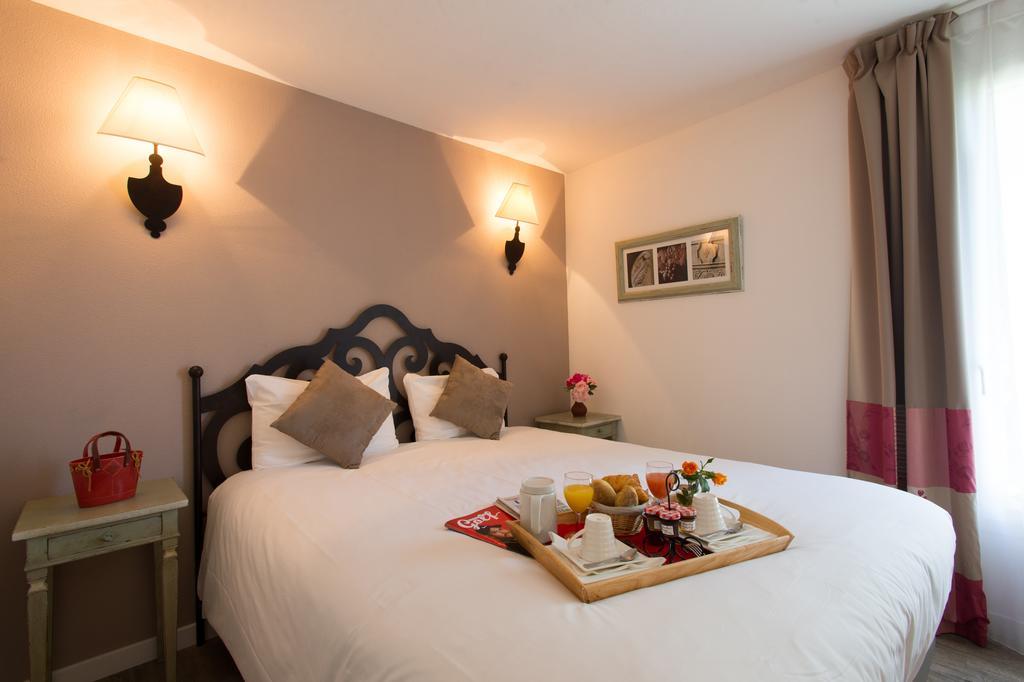 Best Western Hotel Aurelia Maussane les Alpilles Bagian luar foto
