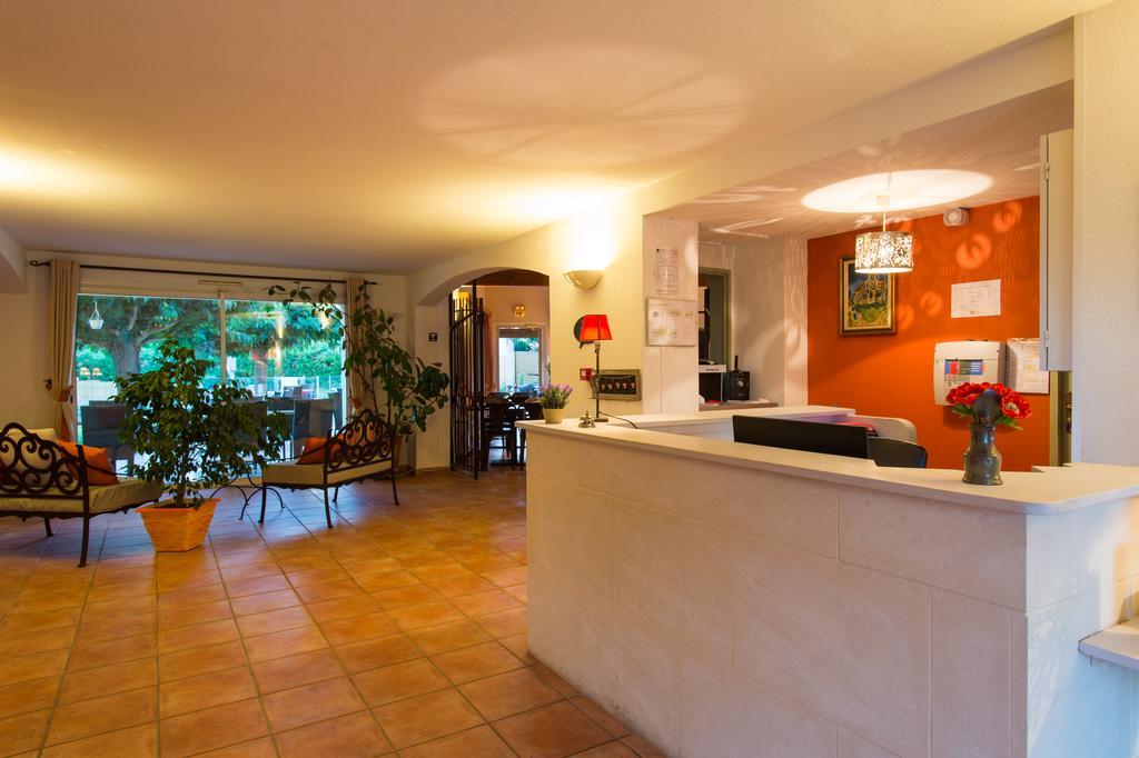 Best Western Hotel Aurelia Maussane les Alpilles Bagian luar foto
