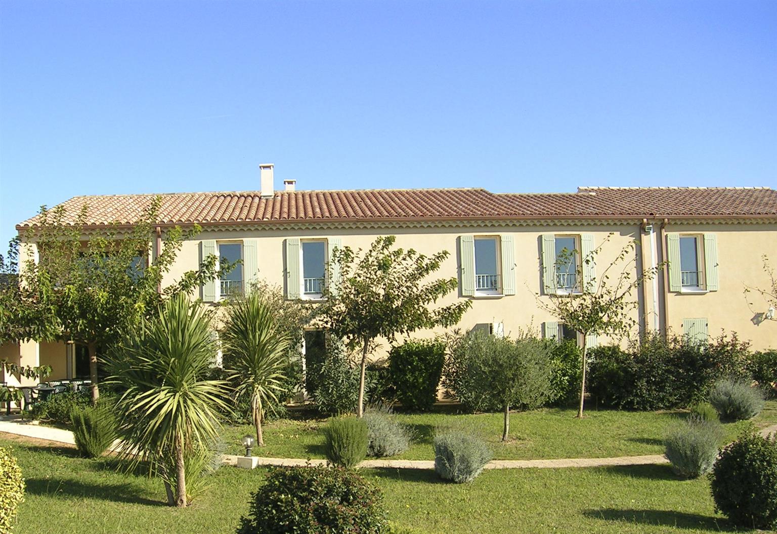Best Western Hotel Aurelia Maussane les Alpilles Bagian luar foto